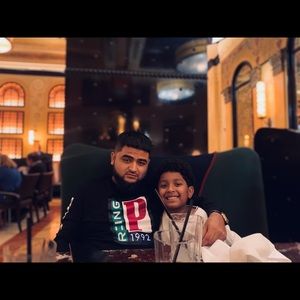 Meet your Posher, Antonio